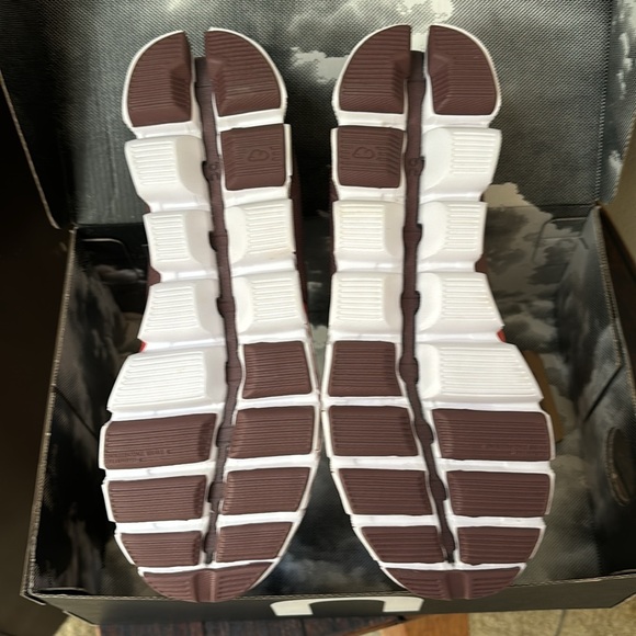 CLEARANCE! On Cloud 50/50 Grape Ginger - Picture 5 of 9